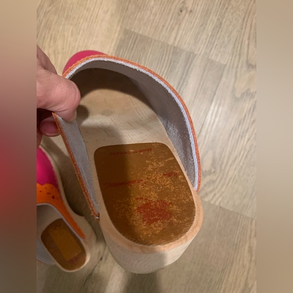 NWOB Hanna Andersson Pink+ orange leather clogs lace cut detail size 7/37 - Picture 6 of 9